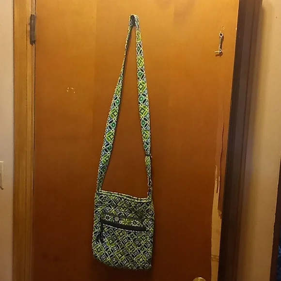 Vera Bradley crossbody bag - Picture 1 of 7